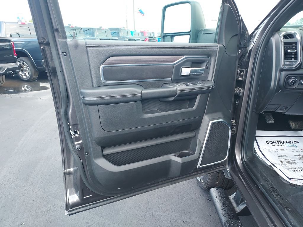 2026 RAM 2500 Laramie - Photo 10