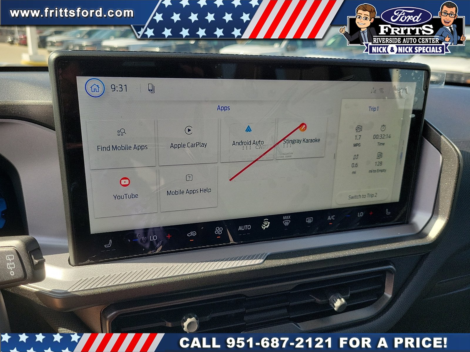 New 2026 Oxford White Ford Badlands® image 10