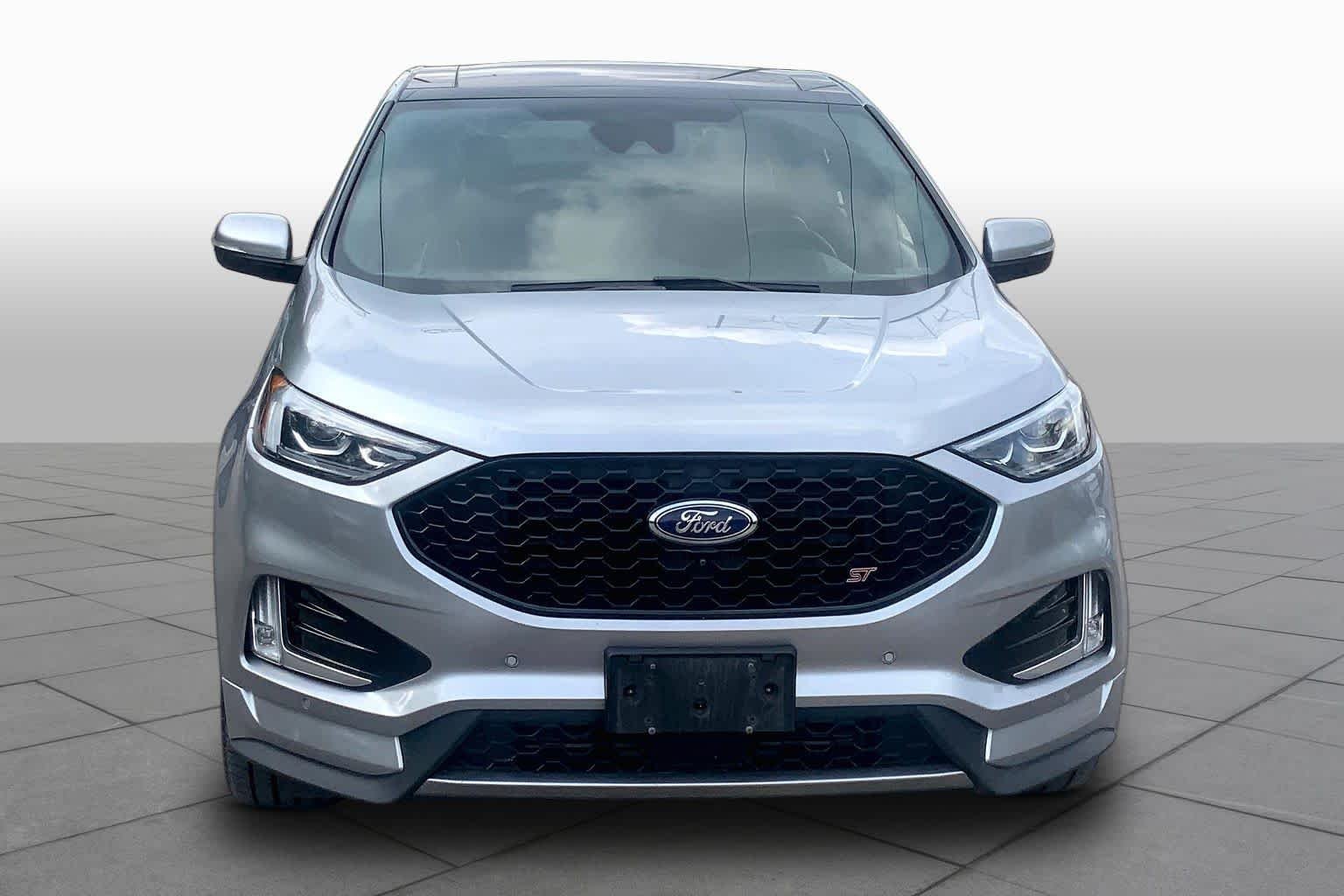 Used 2021 Iconic Silver Ford ST image 4