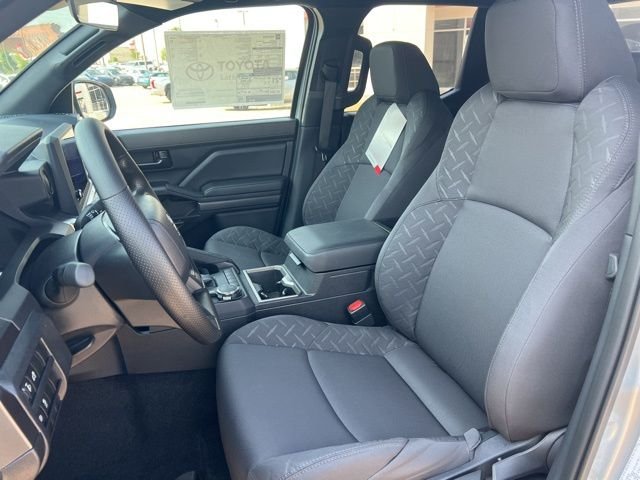 2026 Toyota Tacoma SR5 - Photo 15