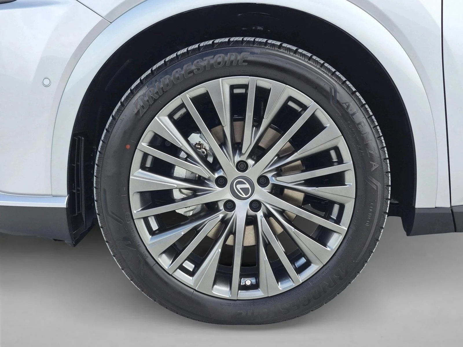 Used 2026 Iridium Lexus RX 350 Luxury image 10