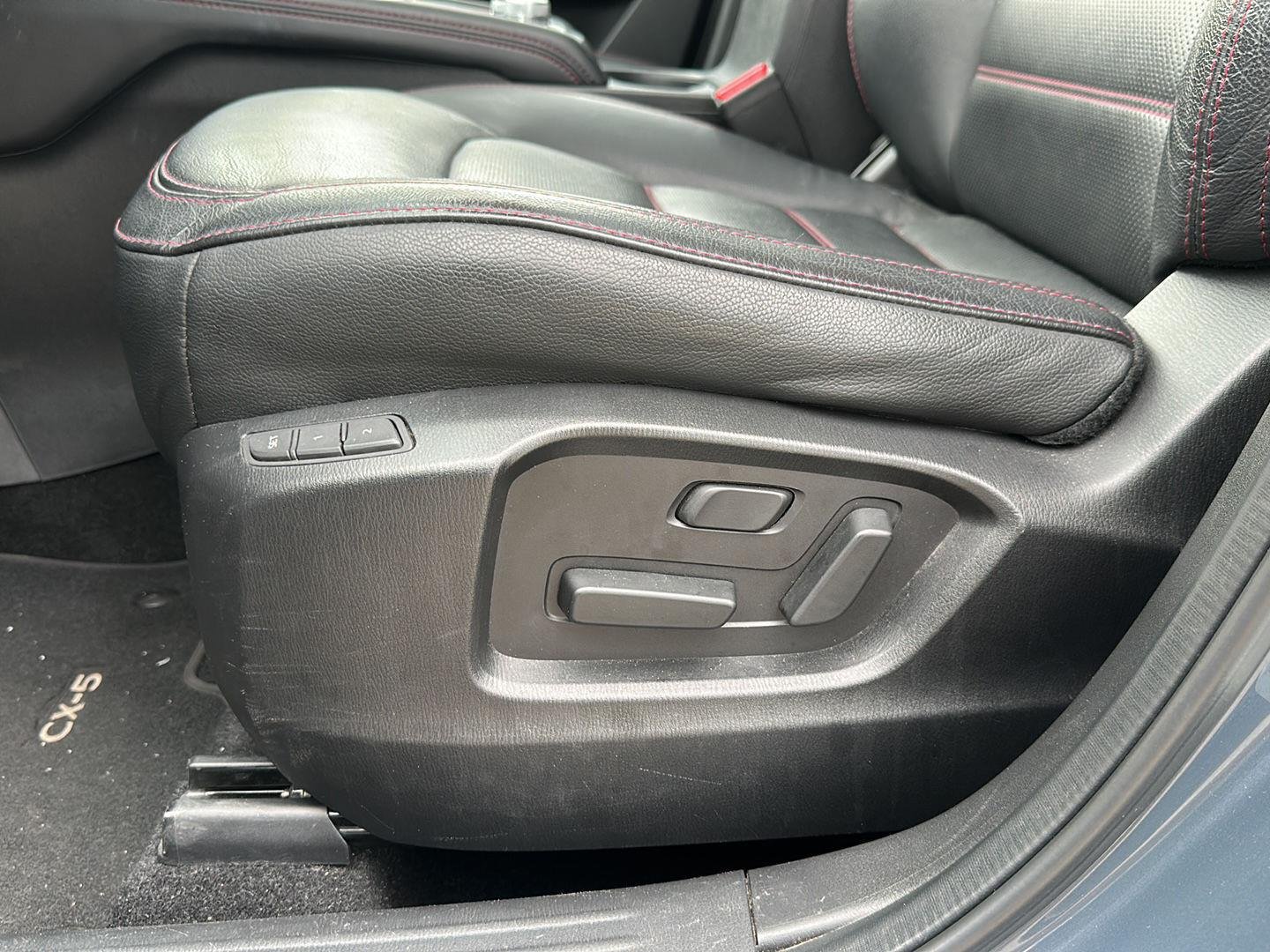 Used 2025 Polymetal Gray Metallic Mazda 2.5 S Carbon Edition image 12