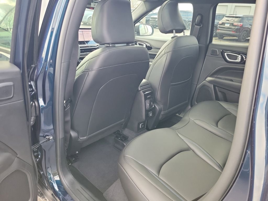 New 2026 Fathom Blue Pearl Coat Jeep Limited image 11