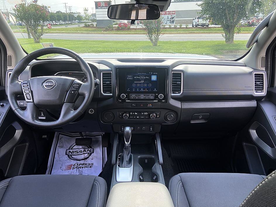 Used 2024 Glacier White Nissan SV image 29