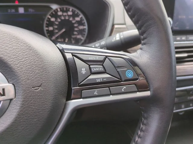 Used 2021 Storm Blue Nissan 2.5 SL image 25