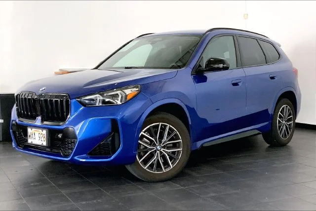 Certified Used 2023 Portimao Blue Metallic BMW xDrive28i image 1