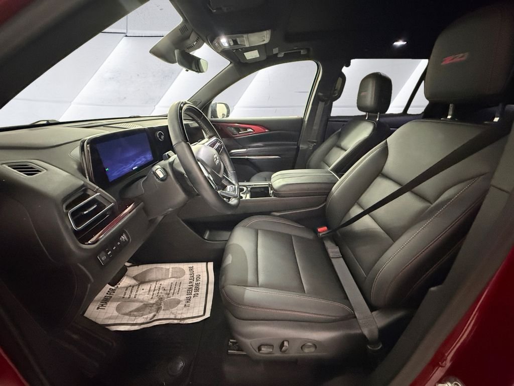 Used 2024 Red Chevrolet Z71 image 7