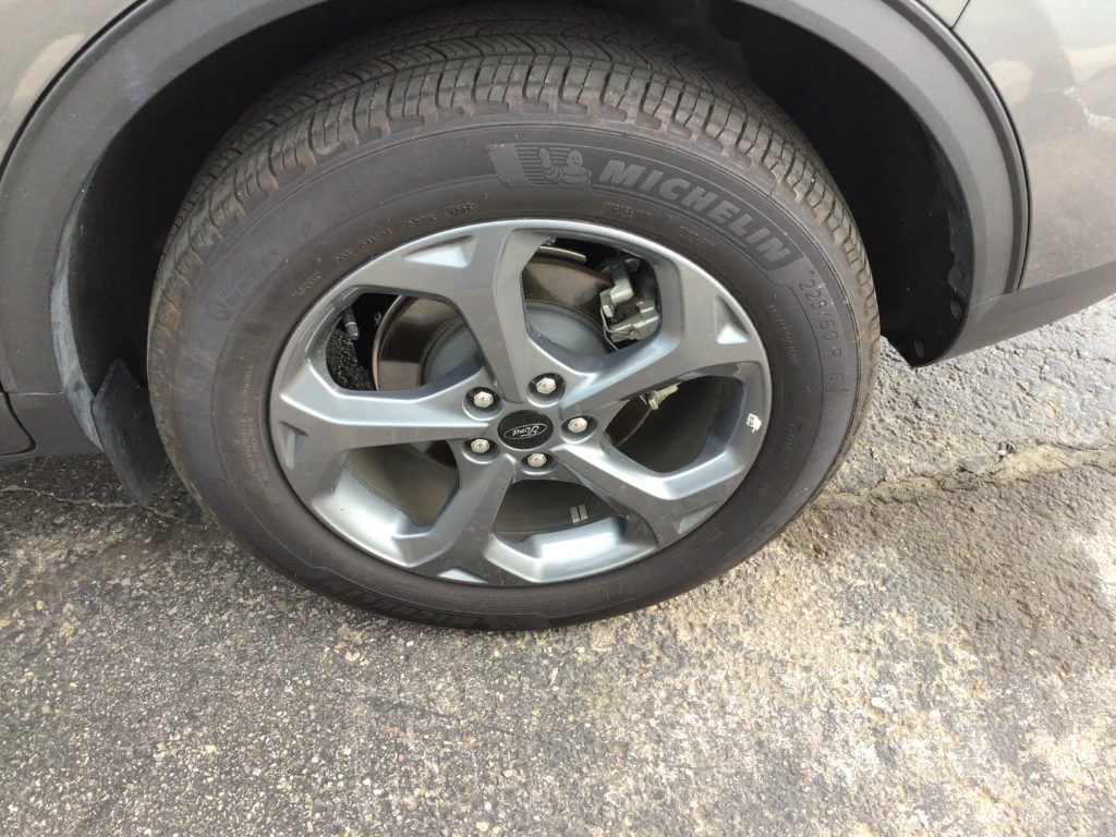 Used 2025 Carbonized Gray Metallic Ford ST-Line image 23