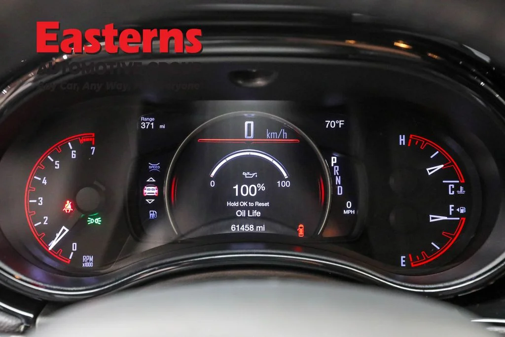 Used 2023 Gray Dodge SXT image 18