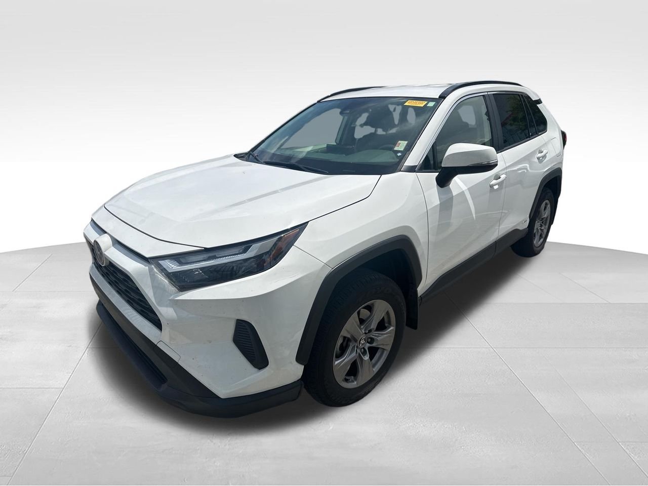 2024 Toyota RAV4 Hybrid XLE AWD's photo