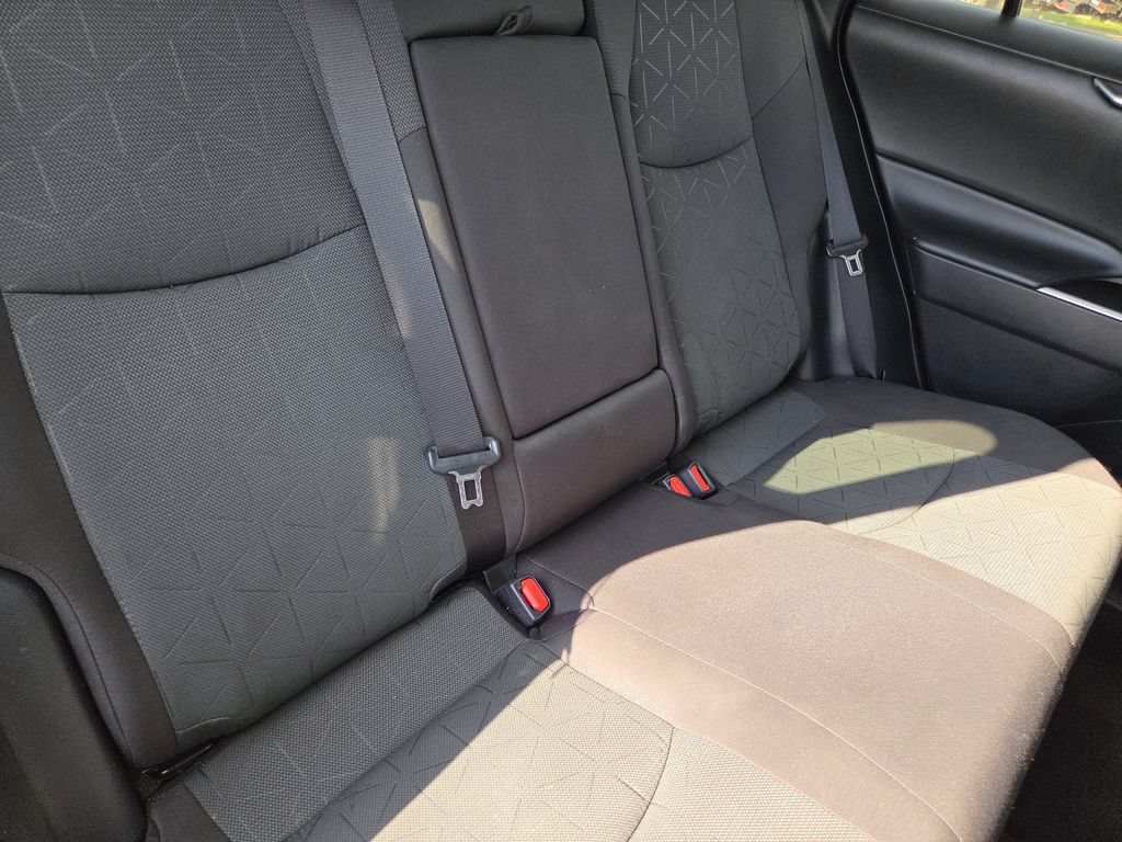 2024 Toyota RAV4 XLE - Photo 27