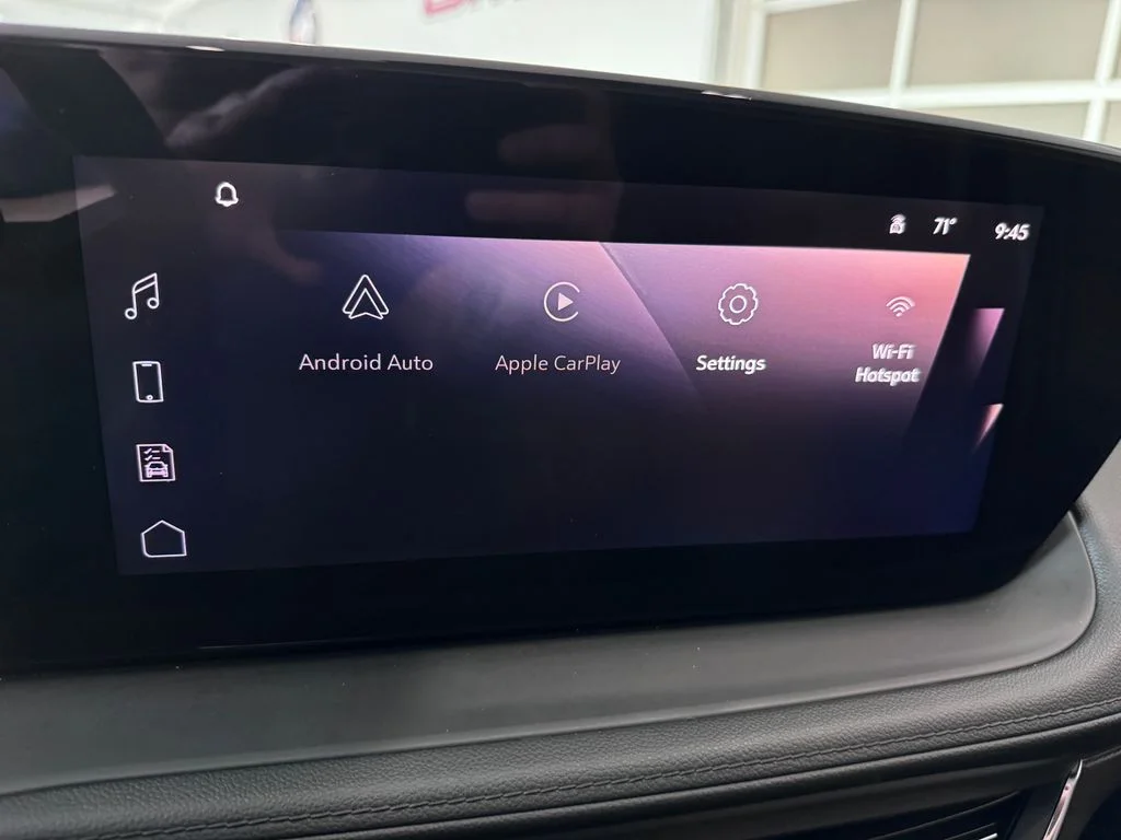 Certified Used 2025  Buick Preferred image 18
