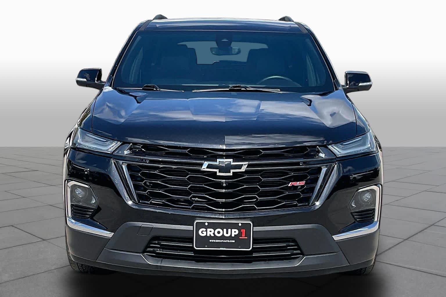 Used 2023 Mosaic Black Metallic Chevrolet RS image 4