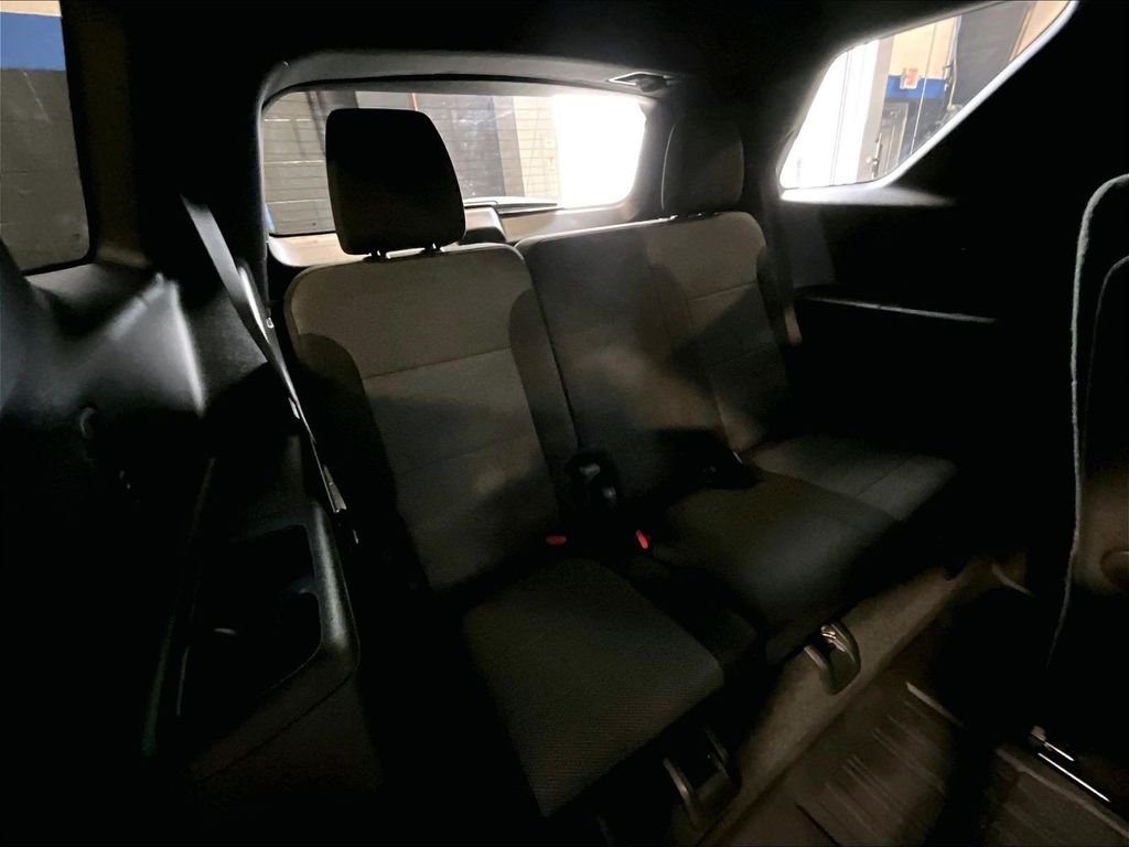 Used 2023 White Chevrolet LT image 17