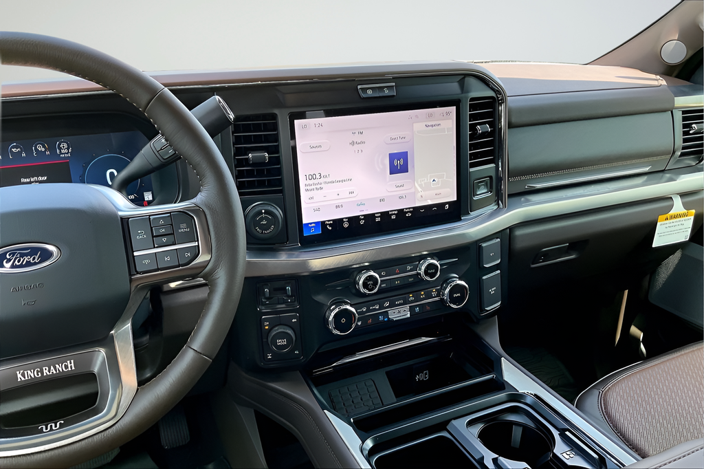 New 2026 Agate Black Metallic Ford King Ranch image 8