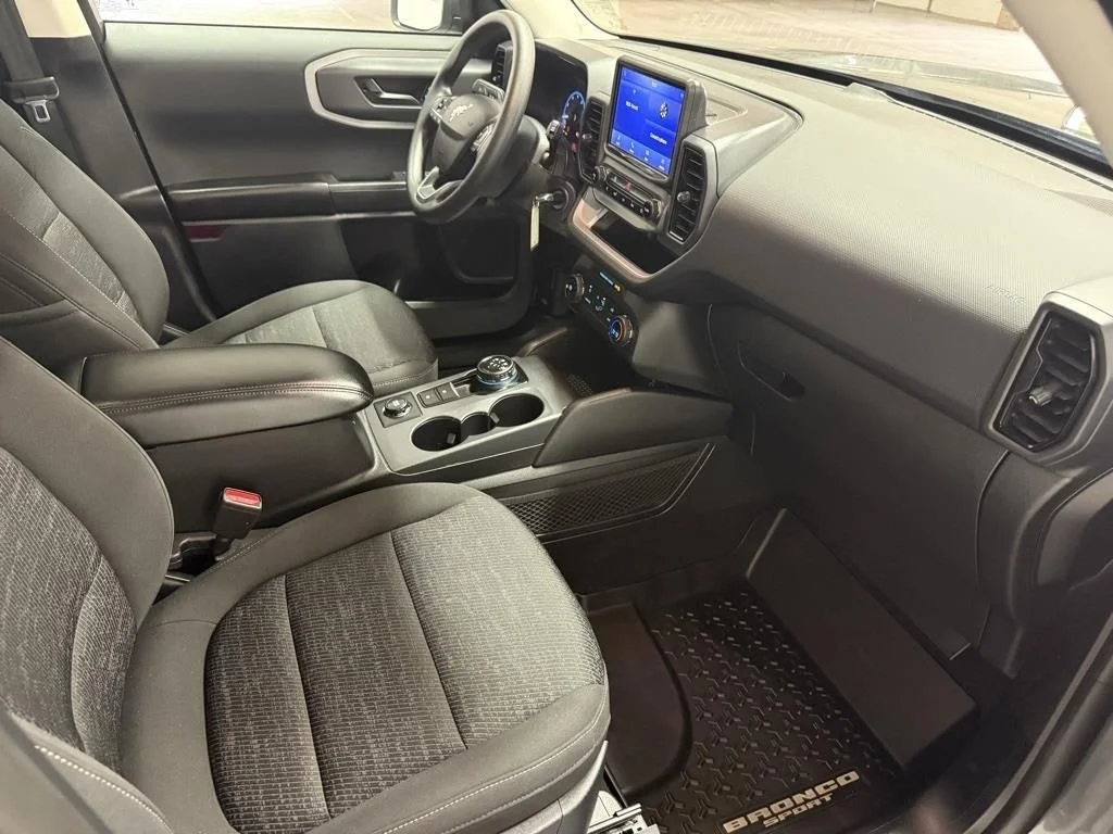 Used 2023 Gray Ford Base image 28