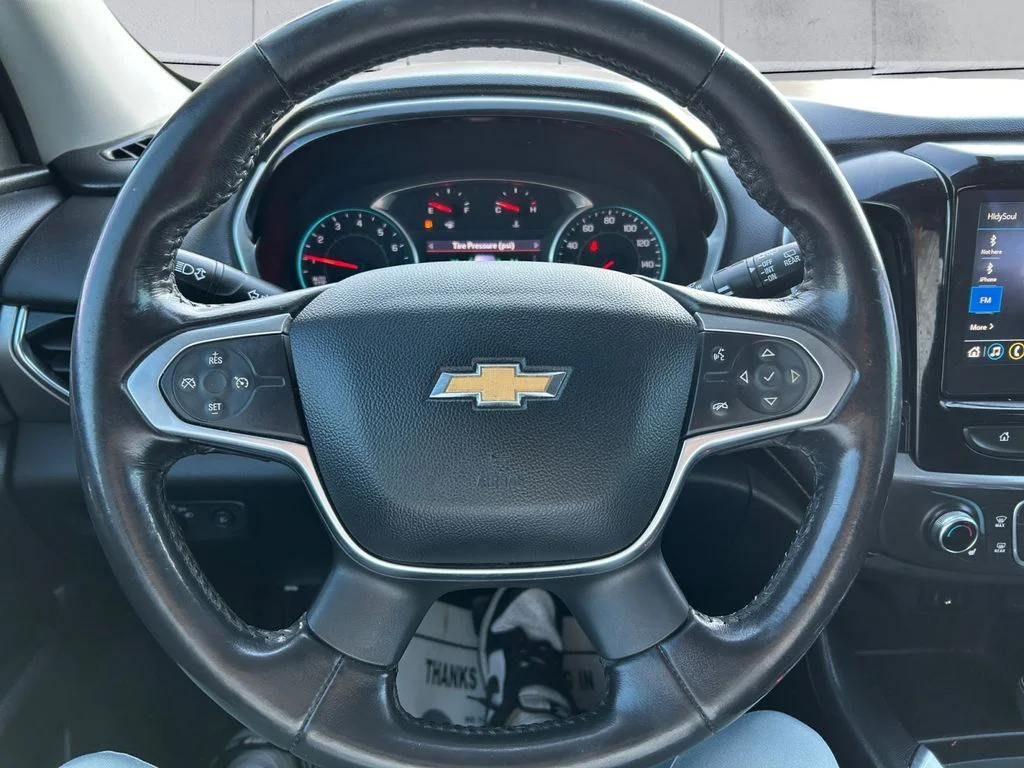 Used 2020 Silver Chevrolet LT image 9