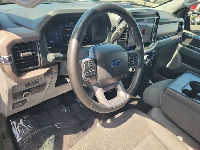Used 2025 Black Ford XLT image 12