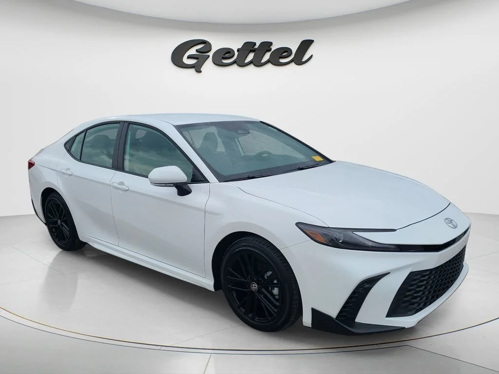Used 2026 Ice Cap Toyota LE image 3