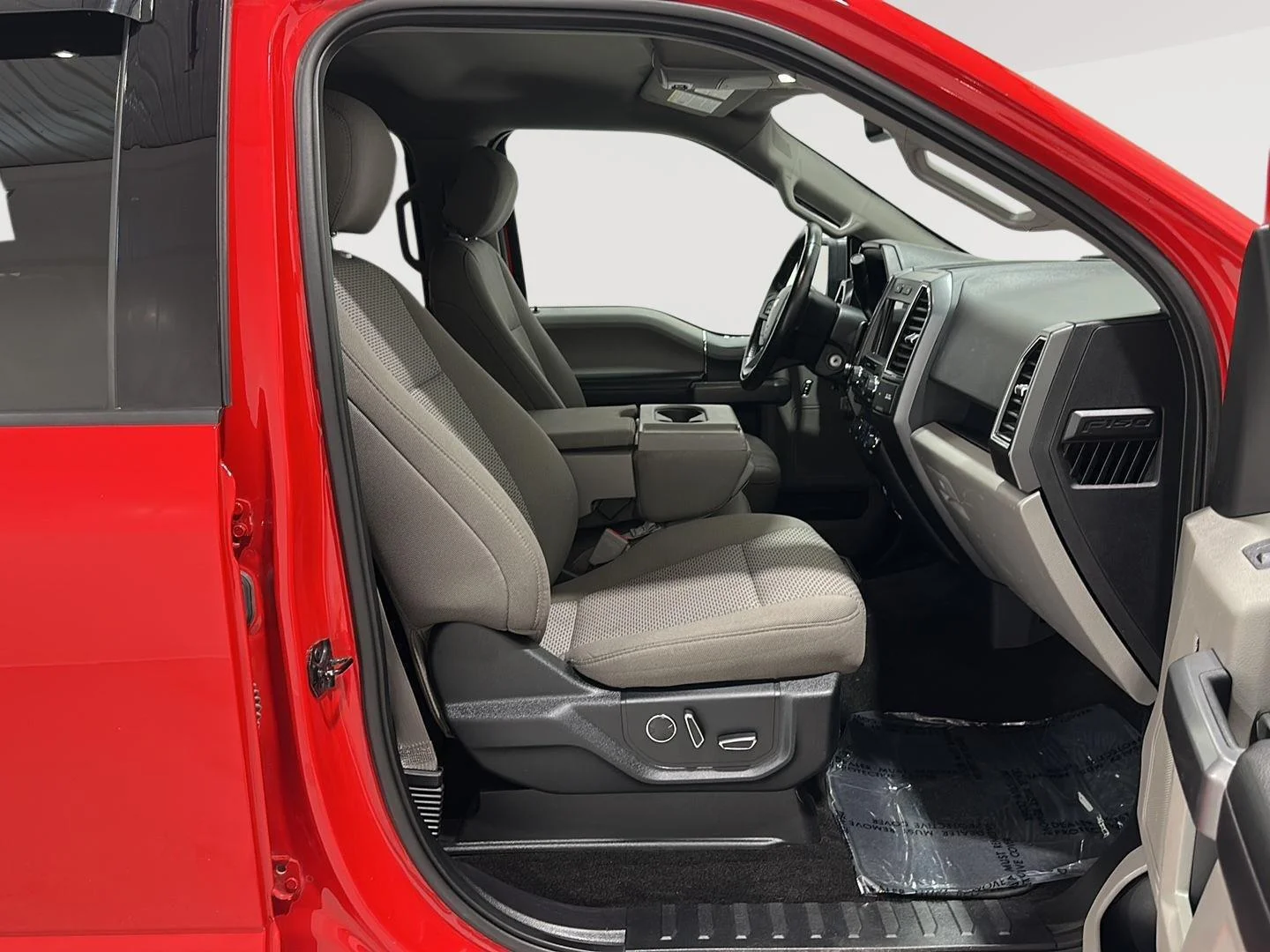 Used 2018 Race Red Ford XL image 21