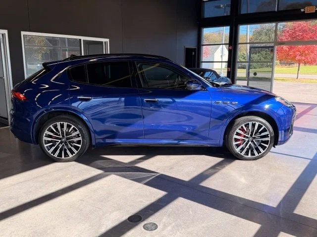 Certified Used 2023 Blu Intenso Metallic Maserati Modena image 6