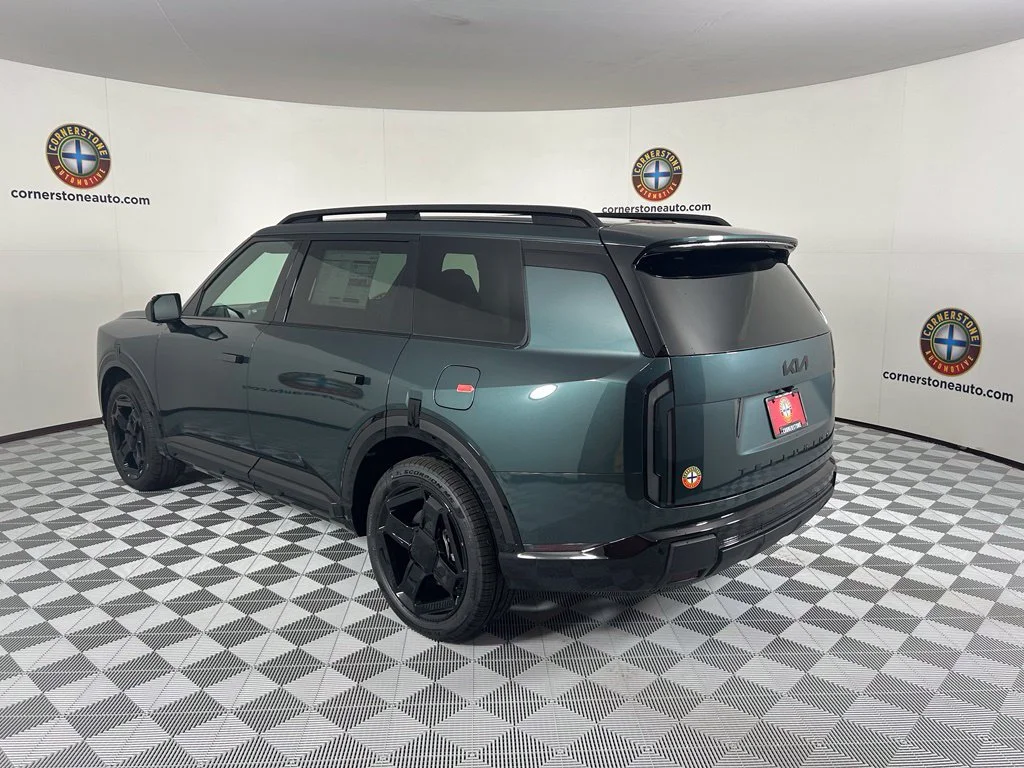 New 2027 Black Jade Green Kia X-Line EX image 21