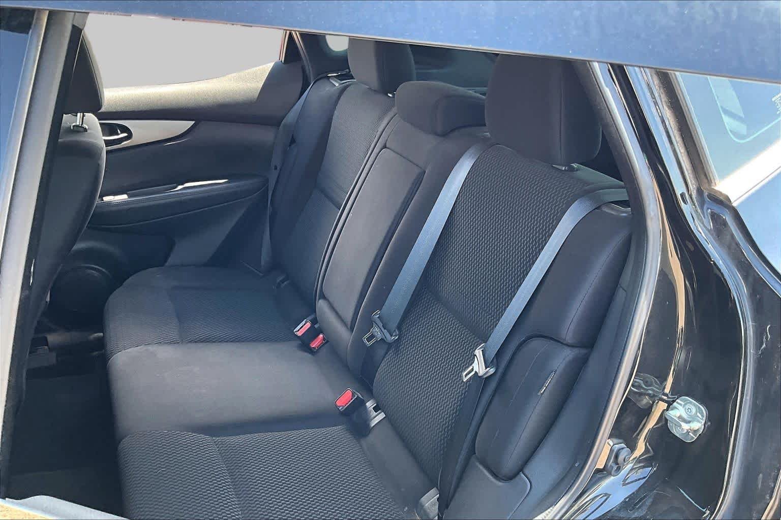 Used 2021 Magnetic Black Pearl Nissan S image 18