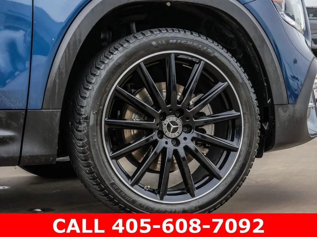 Used 2021 Blue Mercedes-Benz GLB 250 image 9