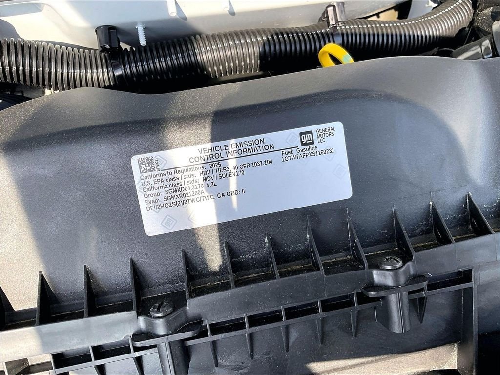 Used 2025 White GMC Work Van image 32