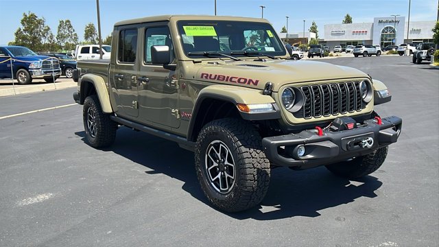 2026 Jeep Gladiator Rubicon X Auto's photo
