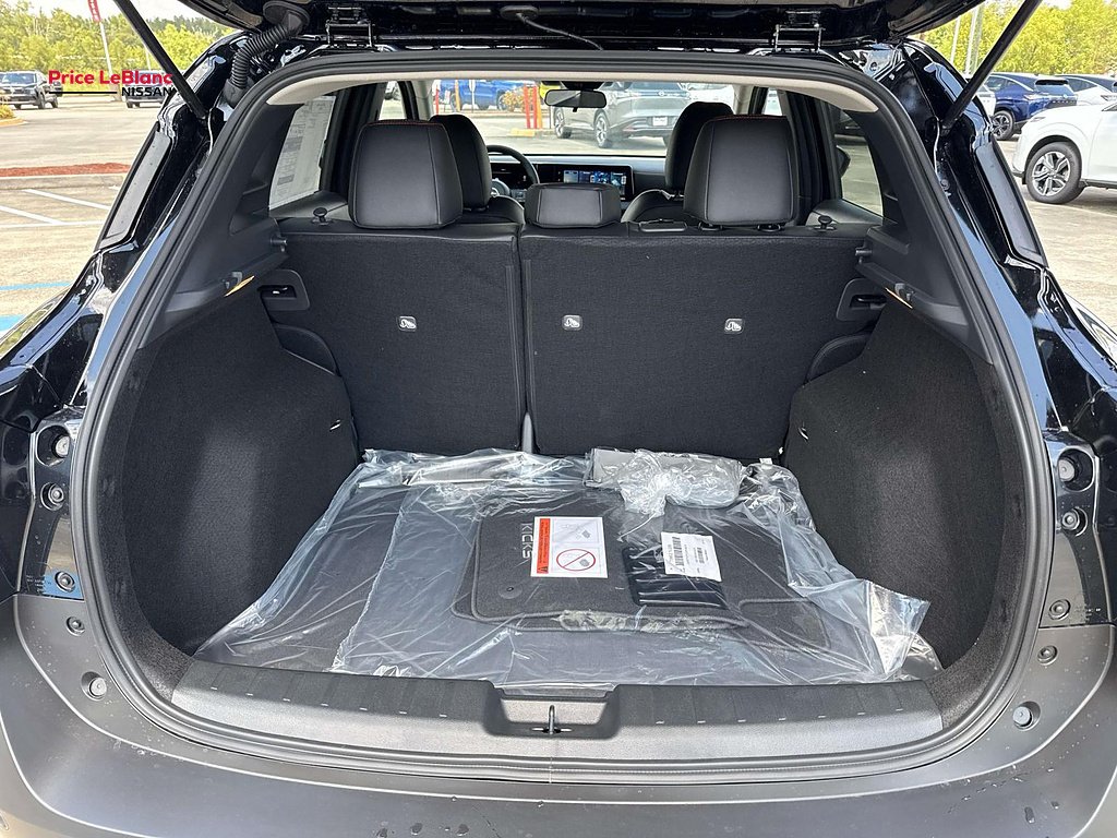 New 2027 Super Black Nissan SR image 6