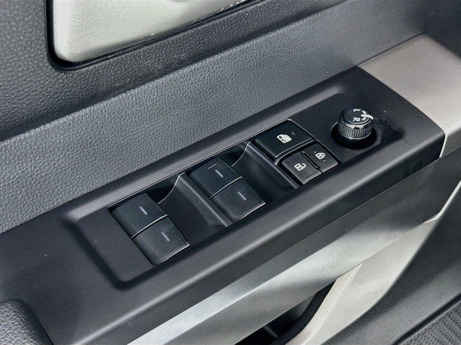 Used 2024 Ice Cap Toyota SR5 image 27