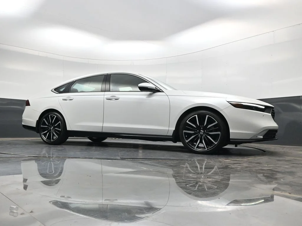 Used 2023  Honda Touring image 30