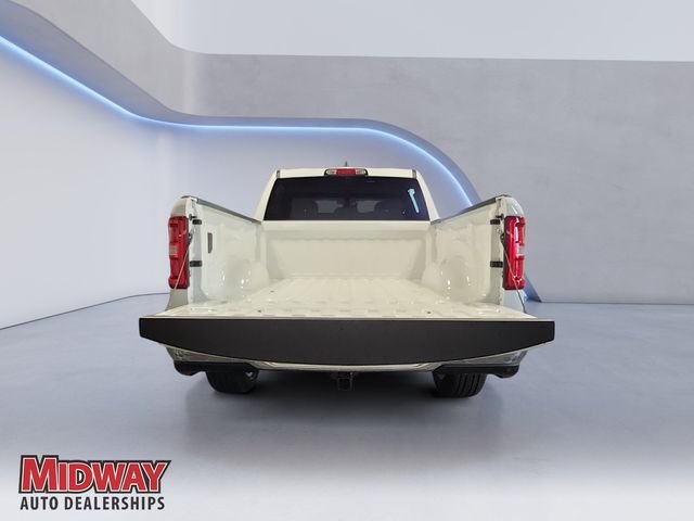New 2026 Bright White Clear-Coat Exterior Paint RAM Big Horn/Lone Star image 4