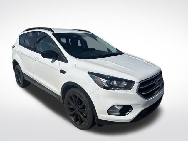 Used 2017 White Ford SE image 7