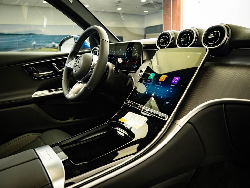 New 2026 Starling Blue Metallic Mercedes-Benz GLC 300 image 46