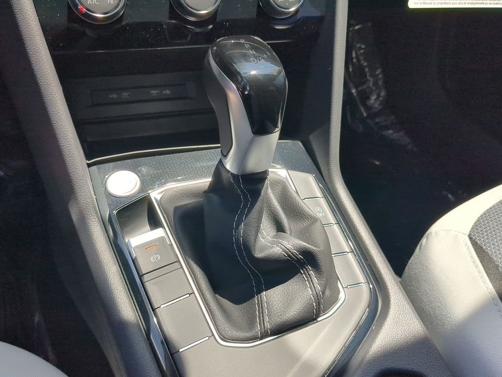 New 2026 Black Volkswagen 1.5T S image 22