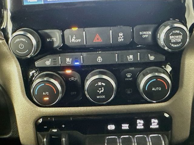 Used 2024 Black Ram Laramie image 17