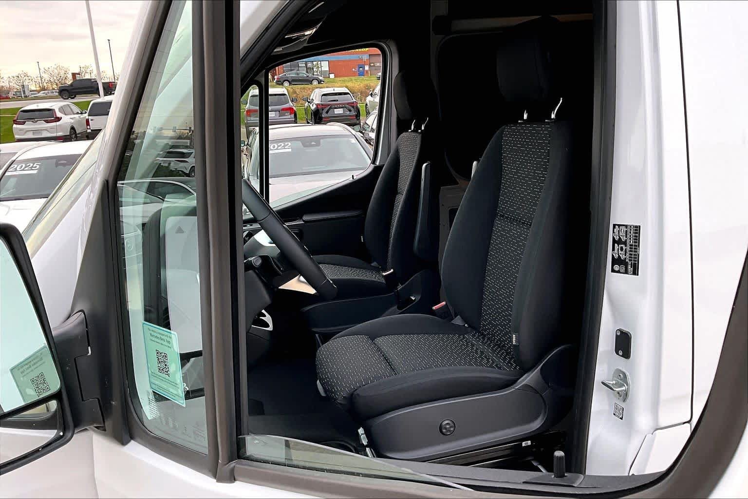 New 2026 Arctic White Mercedes-Benz  image 11