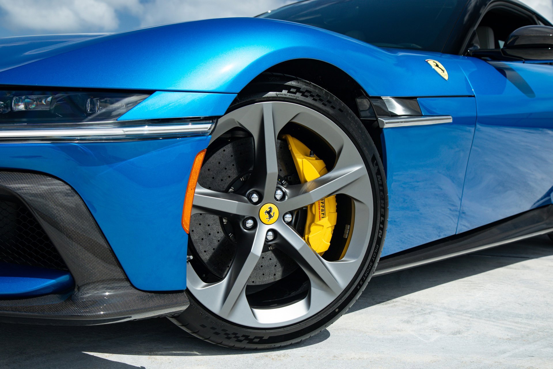 Certified Used 2025 Blue Ferrari  image 10