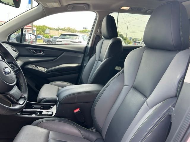 Used 2025 White Subaru Onyx Edition image 10