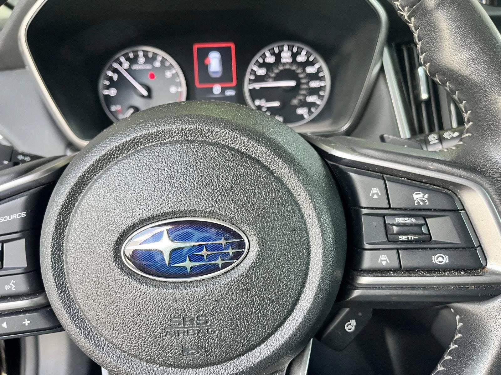 Used 2023 Crystal Black Silica Subaru Touring XT image 27