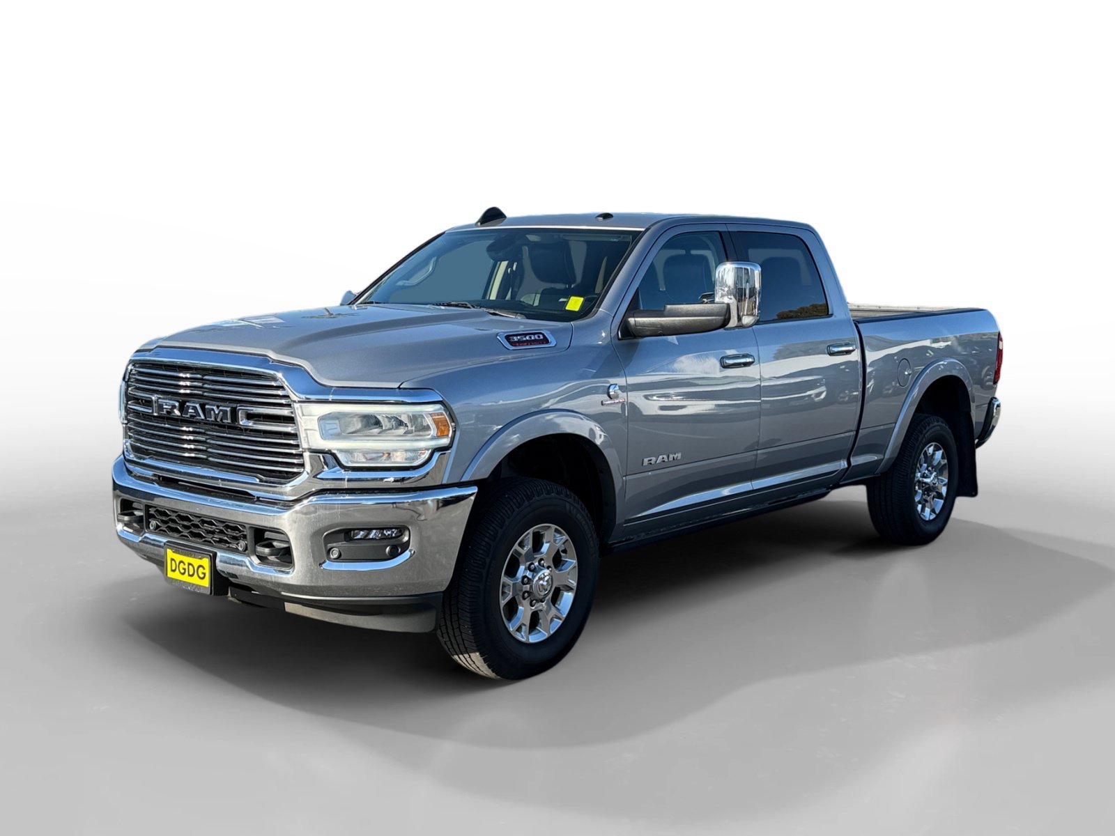 Used 2020 Billet Silver Metallic Ram Laramie image 1