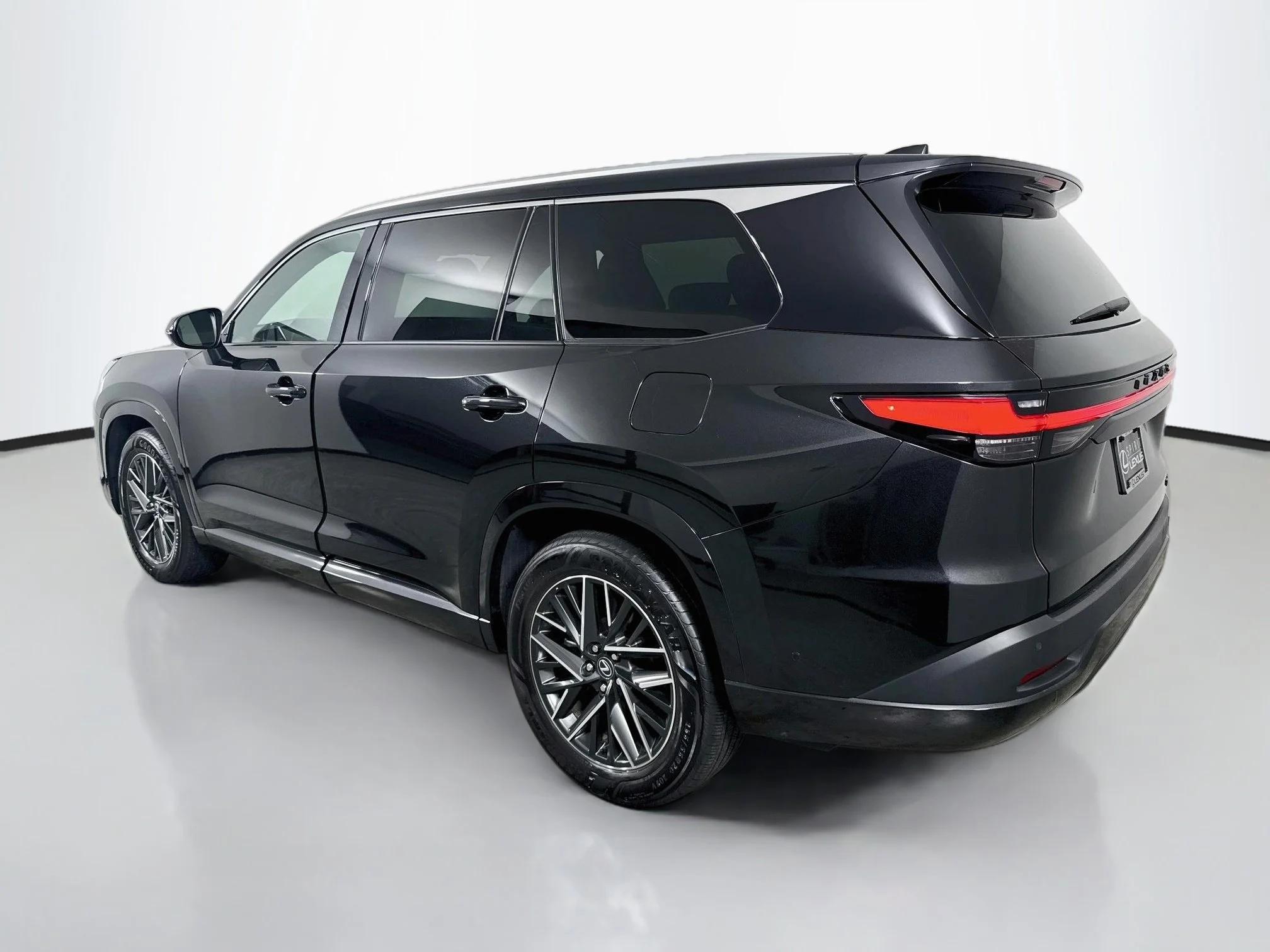 Certified Used 2025 Caviar Lexus 350 Premium image 5