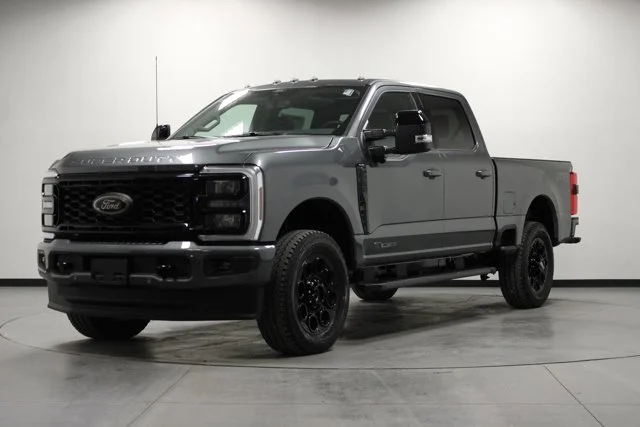 New 2026 Carbonized Gray Metallic Ford F-250® Lariat® image 31