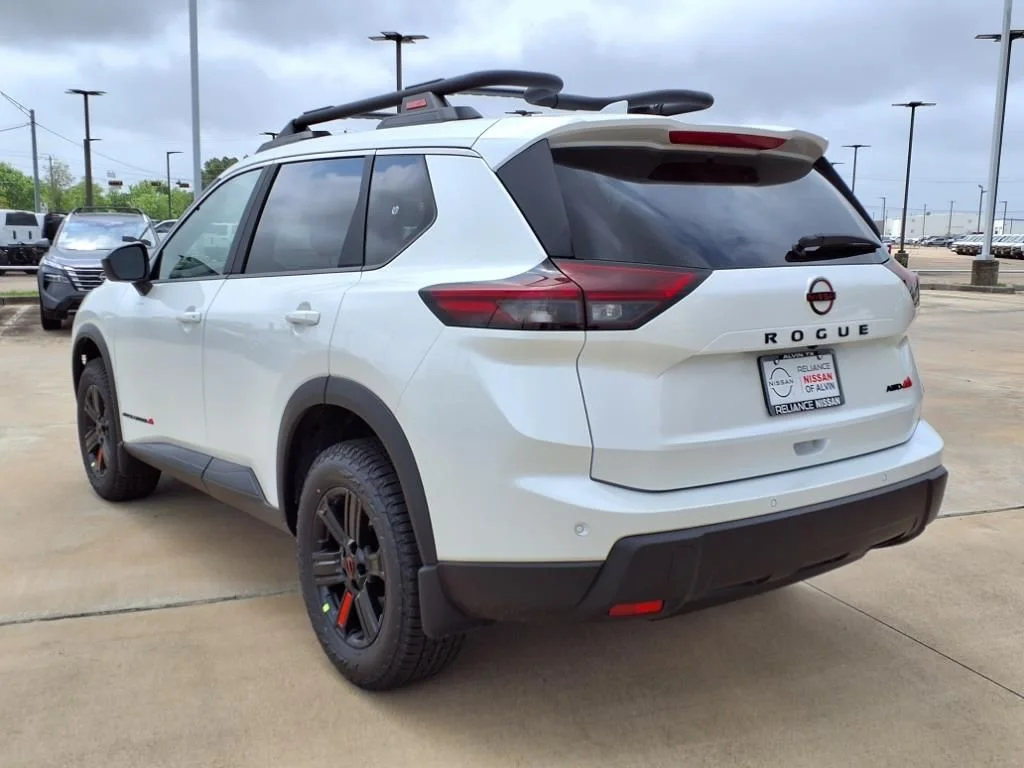 2025 Nissan Rogue Rock Creek - Photo 2
