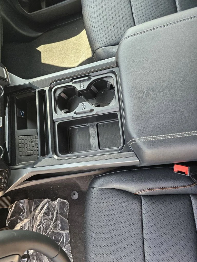 New 2026 Carbonized Gray Metallic Ford F-250® Lariat® image 29
