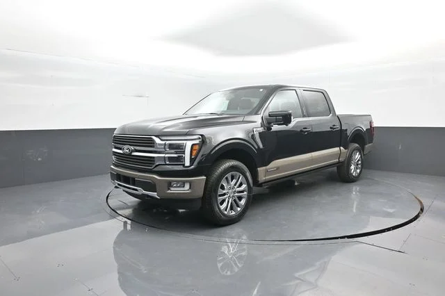 New 2026 Agate Black Metallic Ford King Ranch® image 4