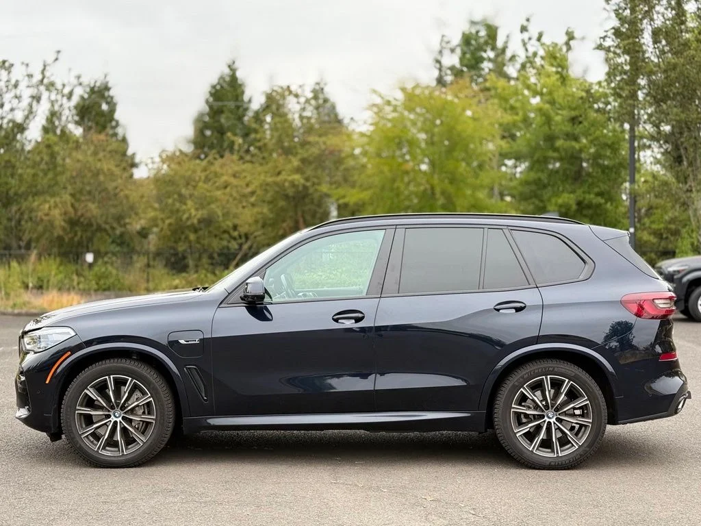 Used 2023 Black BMW xDrive45e image 2
