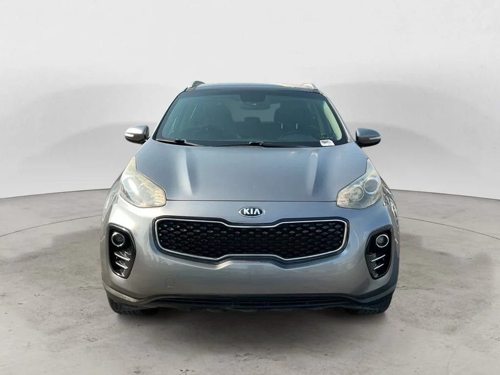 Used 2017 Silver Kia EX image 2